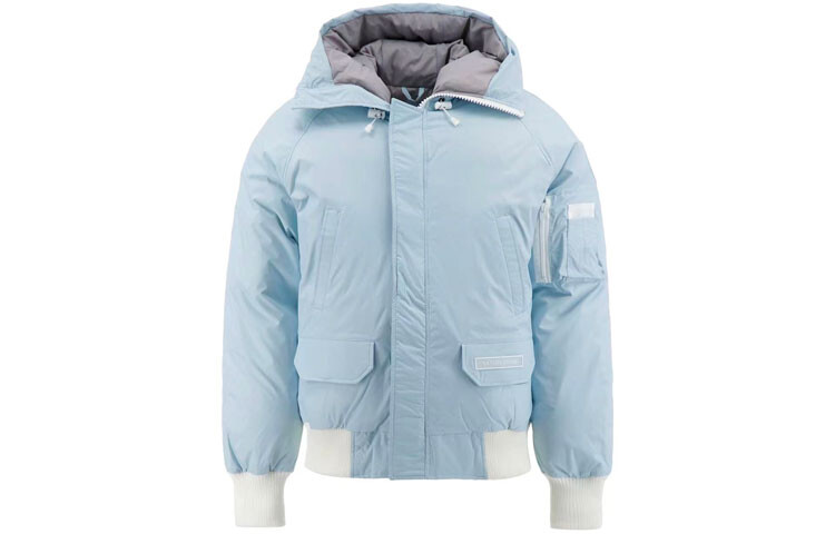 Пуховик унисекс Canada Goose, цвет melt water blue
Пуховик унисекс Canada Goose, цвет melt water blue