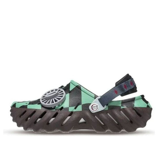 Сандалии x demon slayer echo clog 'tanjiro' Crocs, зеленый 
Сандалии x demon slayer echo clog 'tanjiro' Crocs, зеленый
