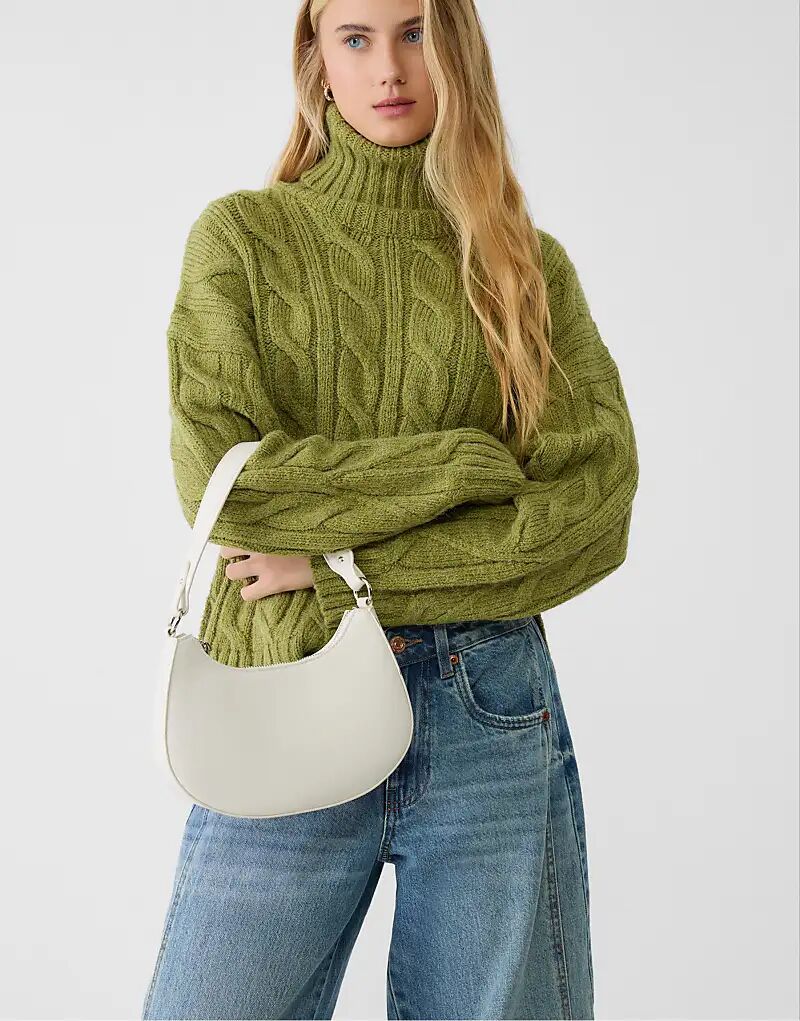 Сумка Stradivarius в форме полумесяца белого цвета
Сумка Stradivarius в форме полумесяца белого цвета