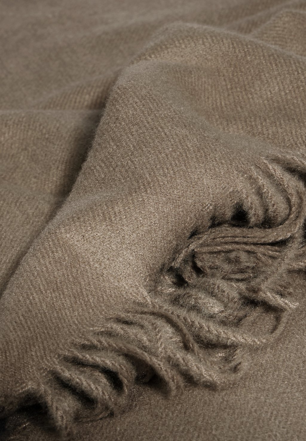 Шарф LANGER Street One Studio, коричневый
Шарф LANGER Street One Studio, коричневый