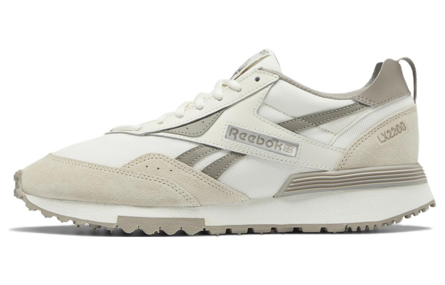 Кроссовки Reebok LX2200 Lifestyle Unisex, белый/светло-серый 
Кроссовки Reebok LX2200 Lifestyle Unisex, белый/светло-серый