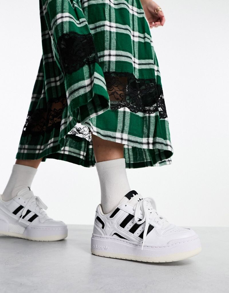Бело-черные кроссовки на платформе adidas Forum XLG, Черный, Бело-черные кроссовки на платформе adidas Forum XLG
Бело-черные кроссовки на платформе adidas Forum XLG, Черный, Бело-черные кроссовки на платформе adidas Forum XLG