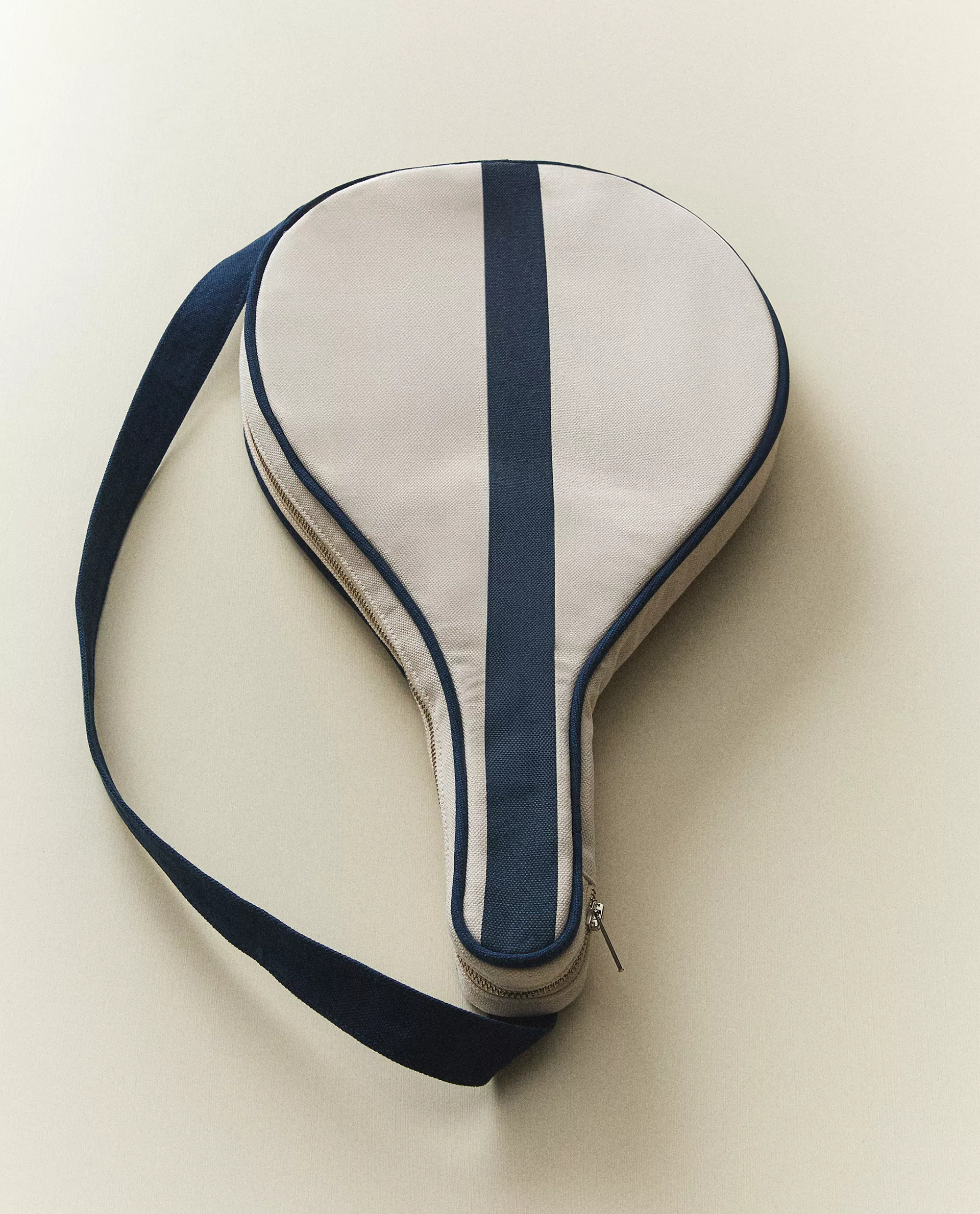 Чехол для ракетки падела Zara Home Canvas Padel, бежевый/темно-синий
Чехол для ракетки падела Zara Home Canvas Padel, бежевый/темно-синий