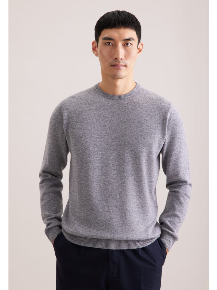 Свитер серого цвета Seidensticker
Свитер серого цвета Seidensticker