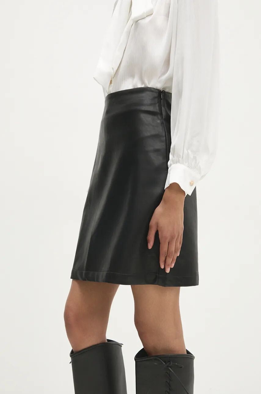 Юбка Answear Lab, черный
Юбка Answear Lab, черный