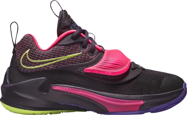 Кроссовки Nike Zoom Freak 3 GS 'Digital', фиолетовый 
Кроссовки Nike Zoom Freak 3 GS 'Digital', фиолетовый