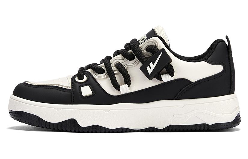 WARRIOR Низкие мужские кроссовки для скейтбординга, черно-бежевые
WARRIOR Низкие мужские кроссовки для скейтбординга, черно-бежевые