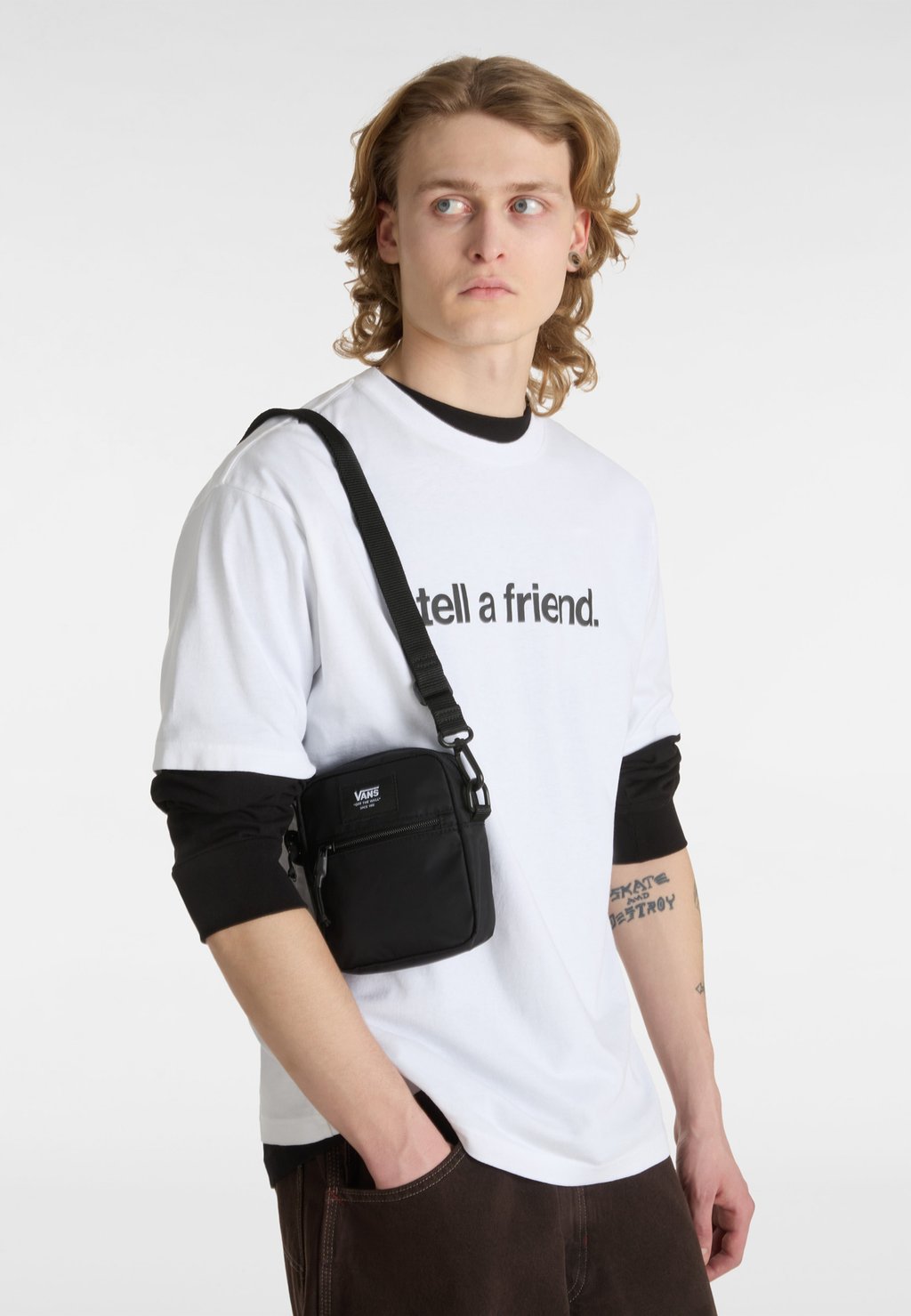 Сумка через плечо Vans, черный
Сумка через плечо Vans, черный