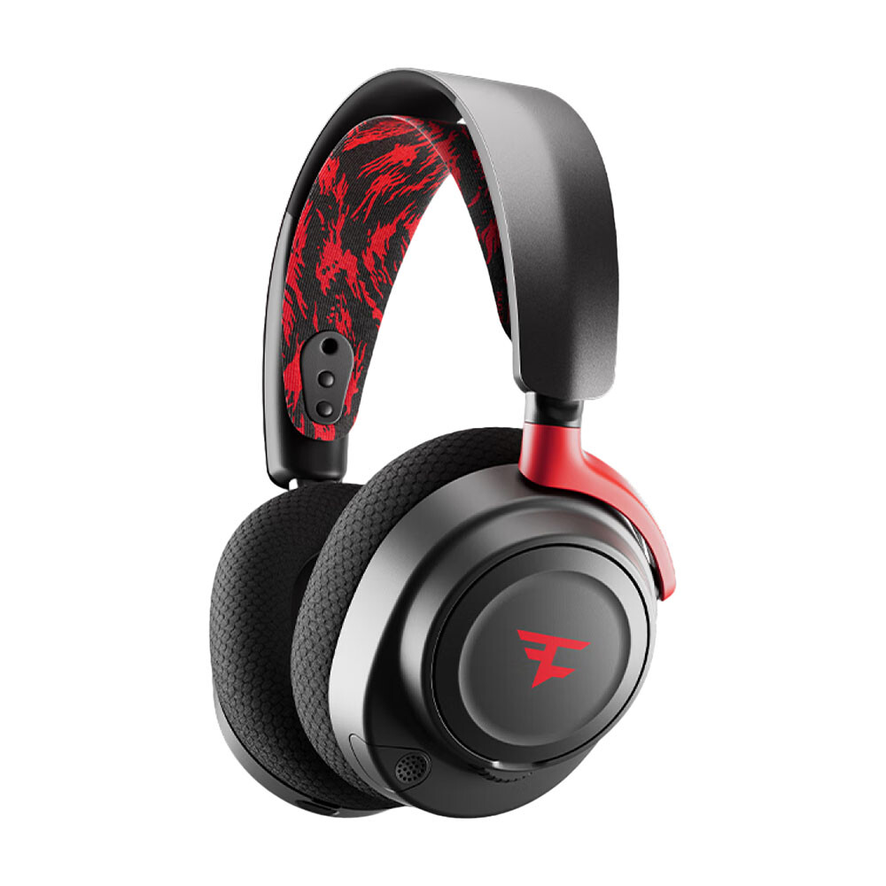 Игровая гарнитура Steelseries Arctis Nova 7 Faze Clan, черный 
Игровая гарнитура Steelseries Arctis Nova 7 Faze Clan, черный