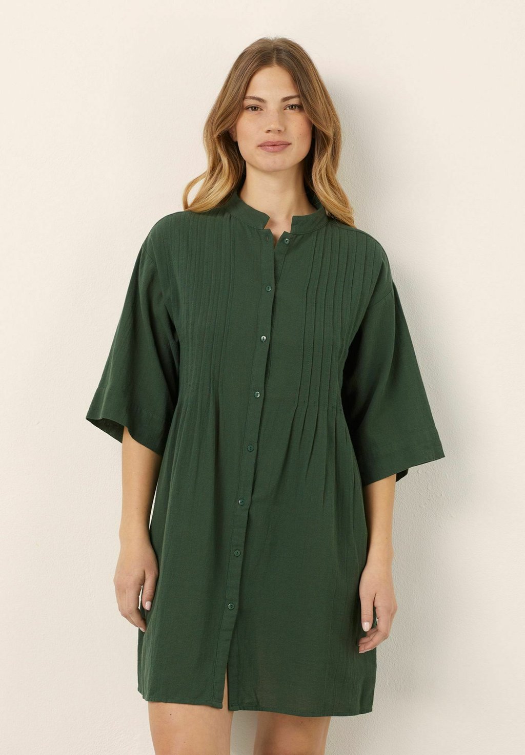 Платье-футляр Yamamay, темно-зеленый
Платье-футляр Yamamay, темно-зеленый