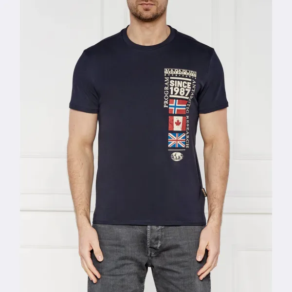 Темно-Синяя футболка стандартного кроя Napapijri, синий
Темно-Синяя футболка стандартного кроя Napapijri, синий