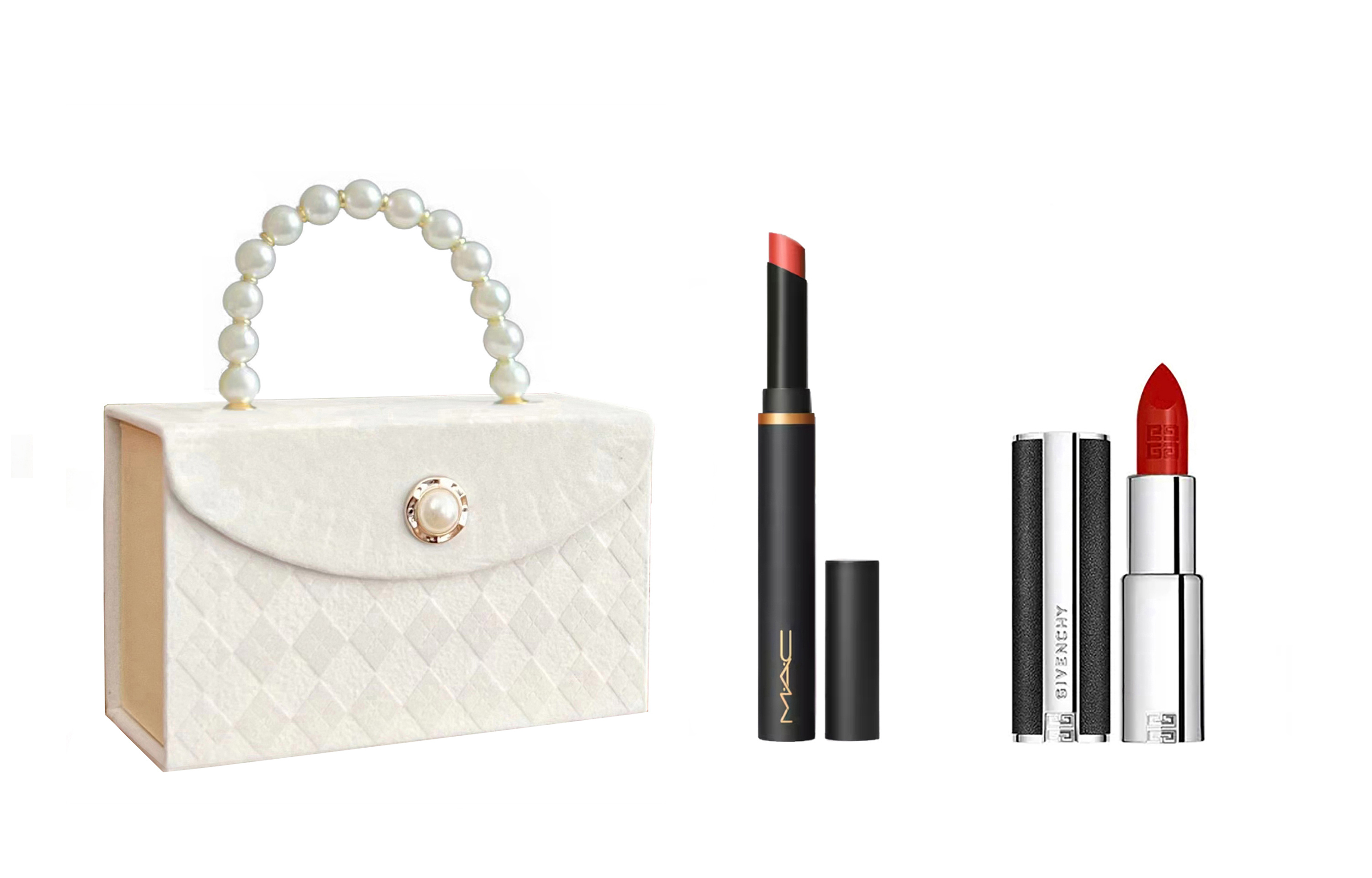 Набор косметики для женщин MAC
Набор косметики для женщин MAC