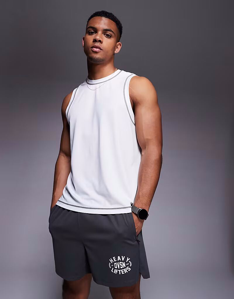 Жилет из сетчатой ткани 4505 с заниженной проймой и контрастными швами белого цвета
Жилет из сетчатой ткани 4505 с заниженной проймой и контрастными швами белого цвета