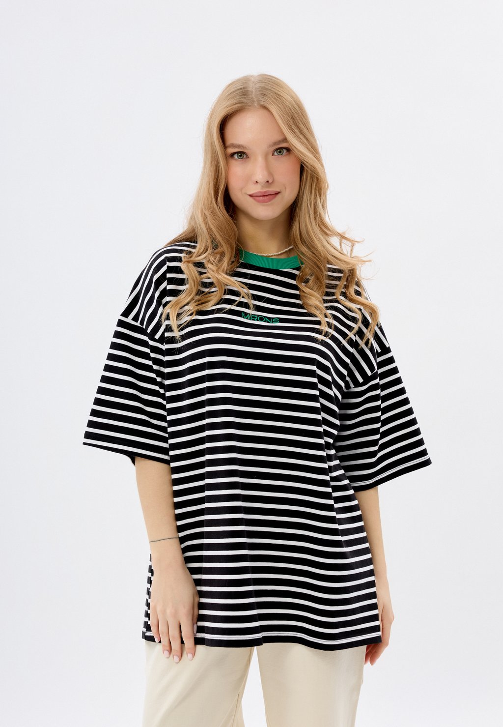 Топ с длинными рукавами 3/4 MIRONS, черный
Топ с длинными рукавами 3/4 MIRONS, черный