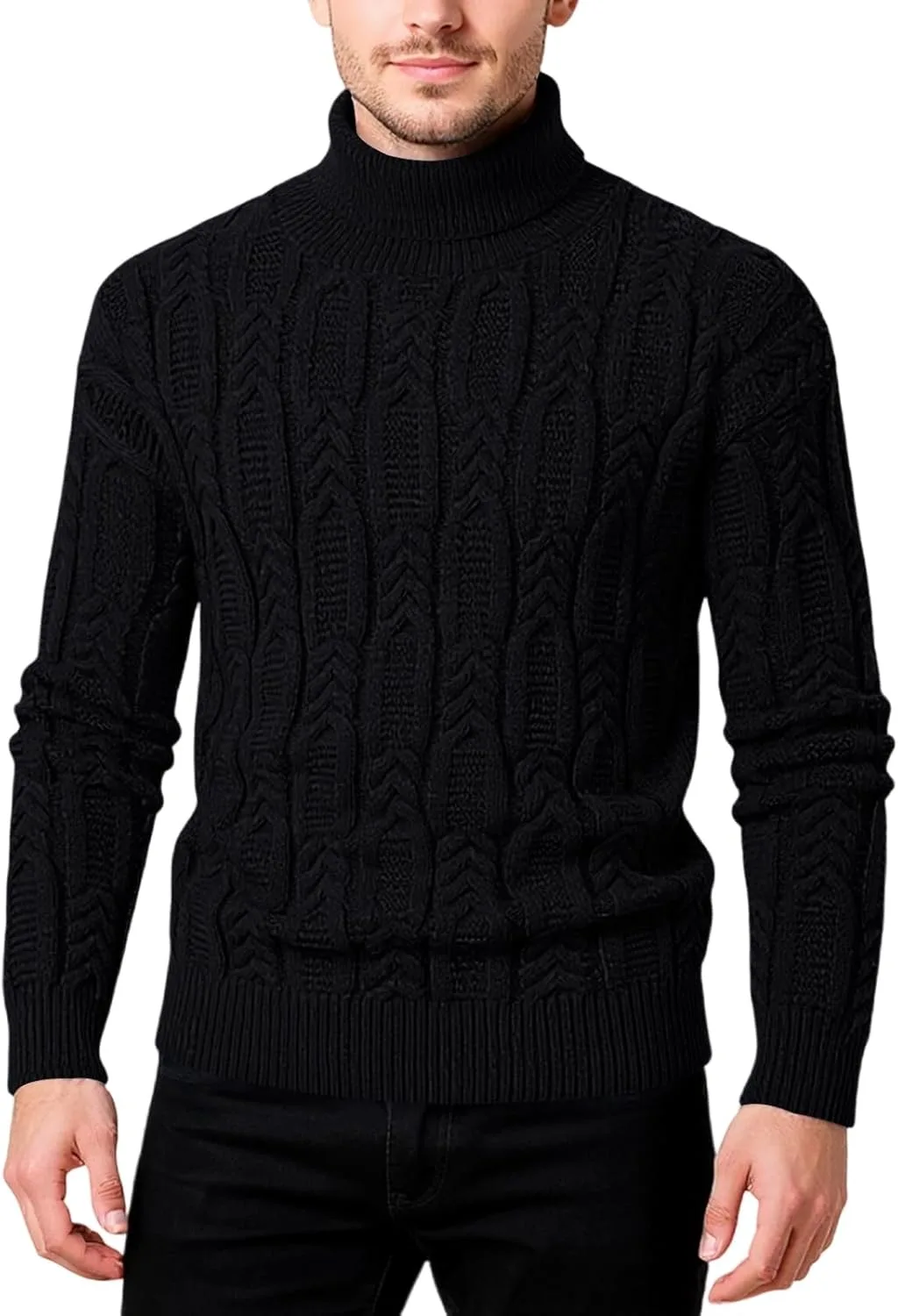 Мужской свитер с воротником-стойкой и узором вязки
Мужской свитер с воротником-стойкой и узором вязки