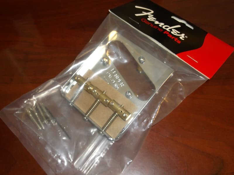 Мост Fender в сборе для винтажного телека Hot Rod - CHROME, 009-1114-049
Мост Fender в сборе для винтажного телека Hot Rod - CHROME, 009-1114-049