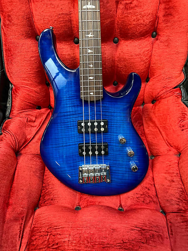 PRS Kingfisher 2023 Выцветшая синяя обертка вокруг взрыва, Серый, PRS Kingfisher 2023 Выцветшая синяя обертка вокруг взрыва
PRS Kingfisher 2023 Выцветшая синяя обертка вокруг взрыва, Серый, PRS Kingfisher 2023 Выцветшая синяя обертка вокруг взрыва