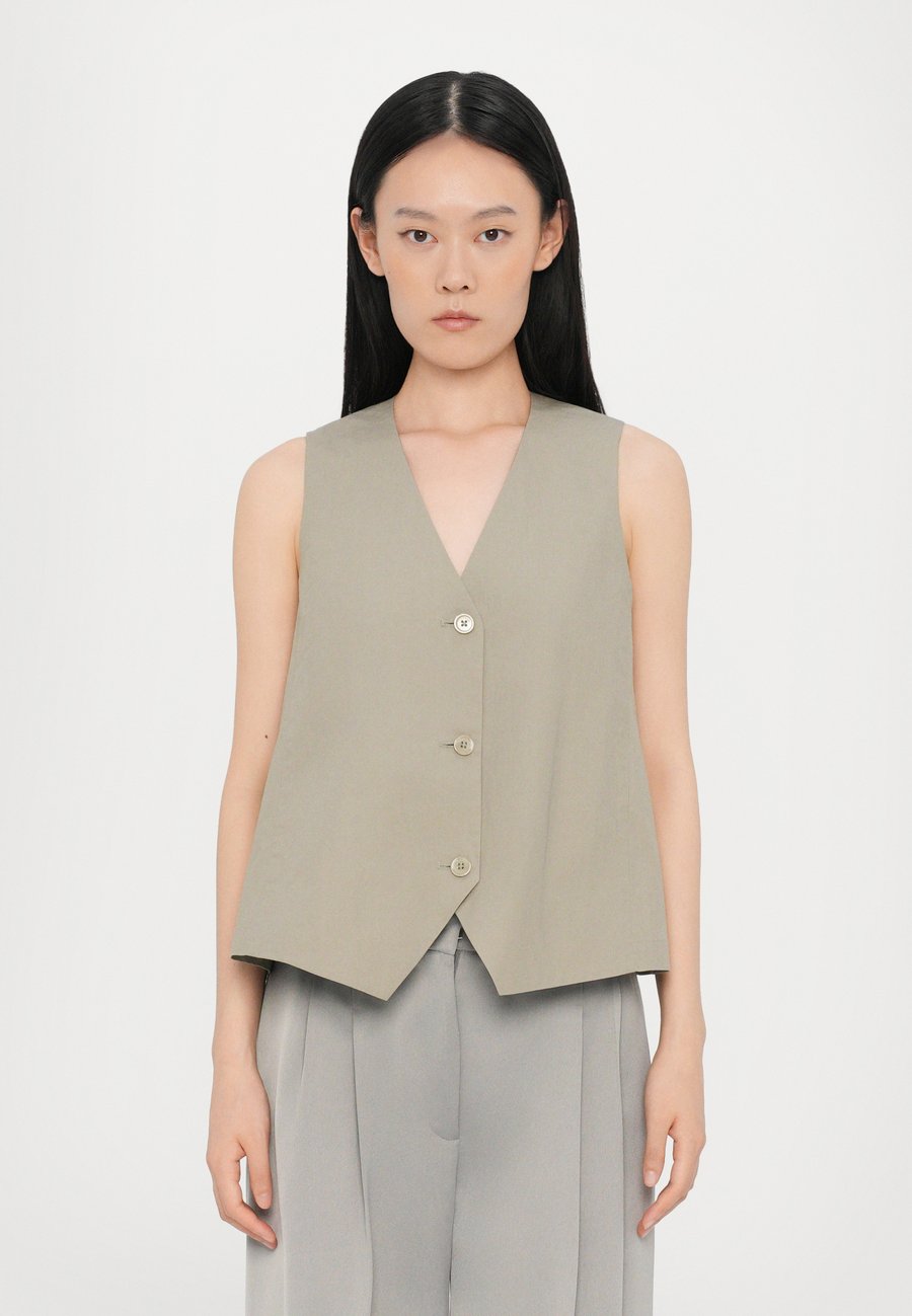 Блуза MAX&Co. NIVOSE, Salbei/Grey
Блуза MAX&Co. NIVOSE, Salbei/Grey