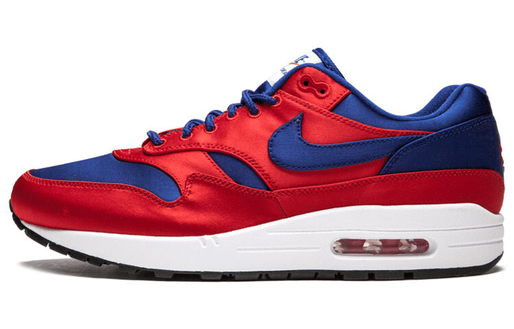 Кроссовки Nike Air Max 1 унисекс
Кроссовки Nike Air Max 1 унисекс