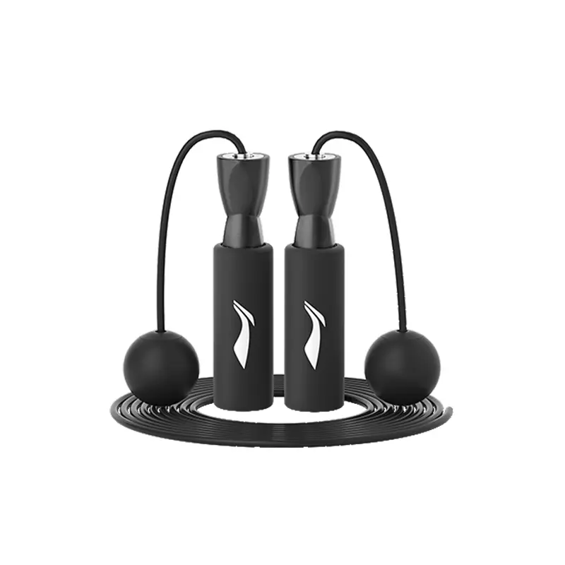 Тренировочная скакалка для фитнеса для взрослых с ПВХ тросом и противоскользящей поролоновой ручкой LINING, черный
Тренировочная скакалка для фитнеса для взрослых с ПВХ тросом и противоскользящей поролоновой ручкой LINING, черный