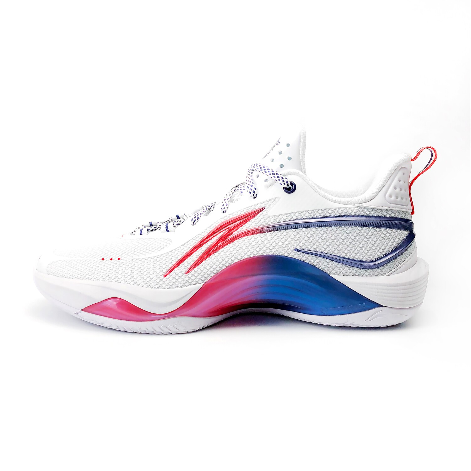 Баскетбольные кроссовки Shining Unisex Low-top Белый/Королевский синий Lining
Баскетбольные кроссовки Shining Unisex Low-top Белый/Королевский синий Lining