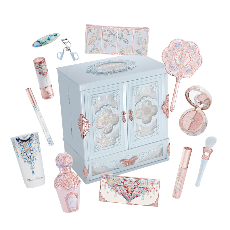 Набор косметики для женщин Flower Knows
Набор косметики для женщин Flower Knows