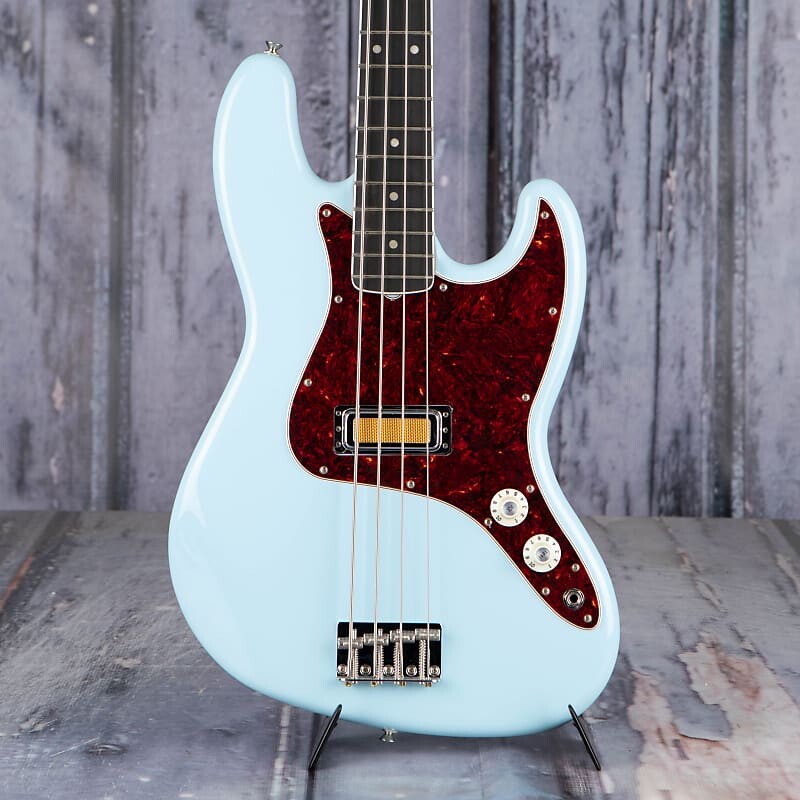 Бас-гитара Fender Gold Foil Jazz Bass, Sonic Blue
Бас-гитара Fender Gold Foil Jazz Bass, Sonic Blue