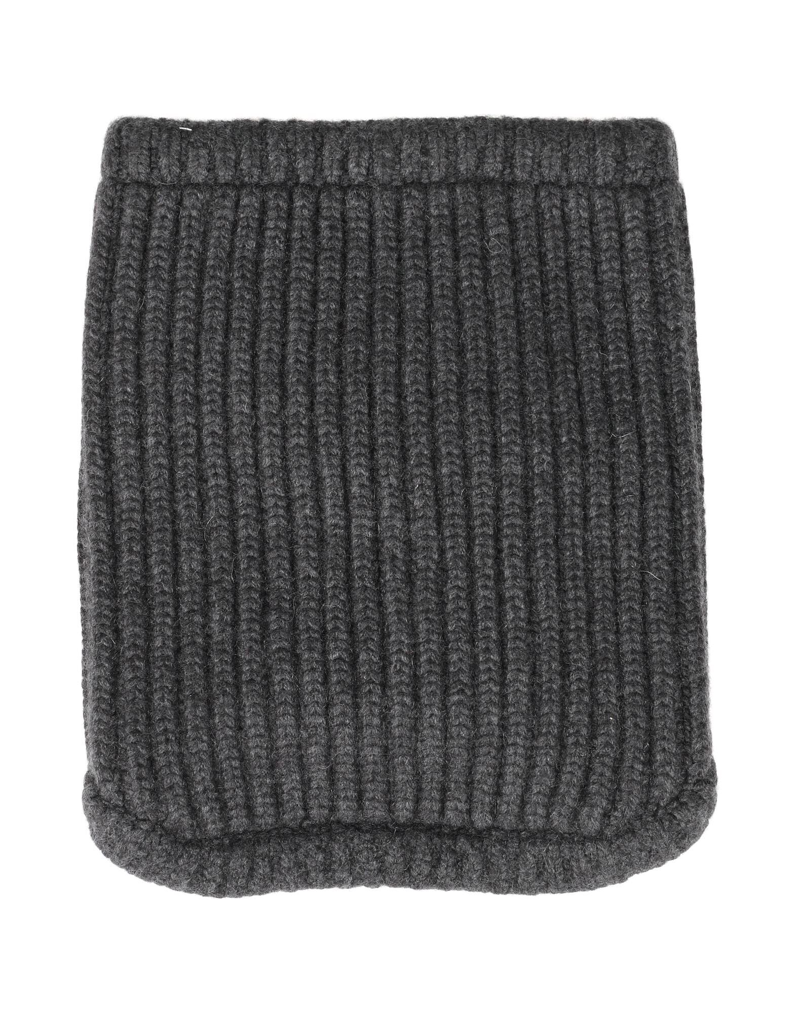 Шарф Dolce&Gabbana, угольно-серый
Шарф Dolce&Gabbana, угольно-серый