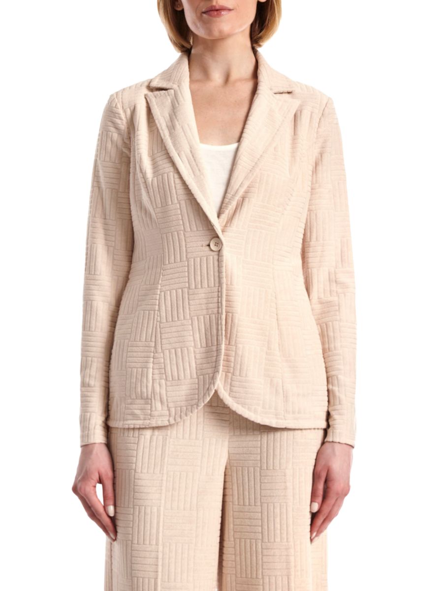 Блейзер из фактурной махровой ткани Capsule 121, песочный
Блейзер из фактурной махровой ткани Capsule 121, песочный