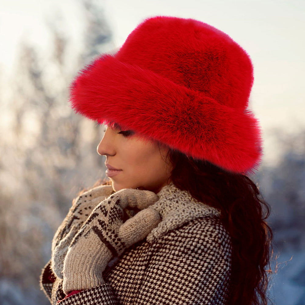 Панама из искусственного меха в русском стиле FASHNZFAB, красный
Панама из искусственного меха в русском стиле FASHNZFAB, красный