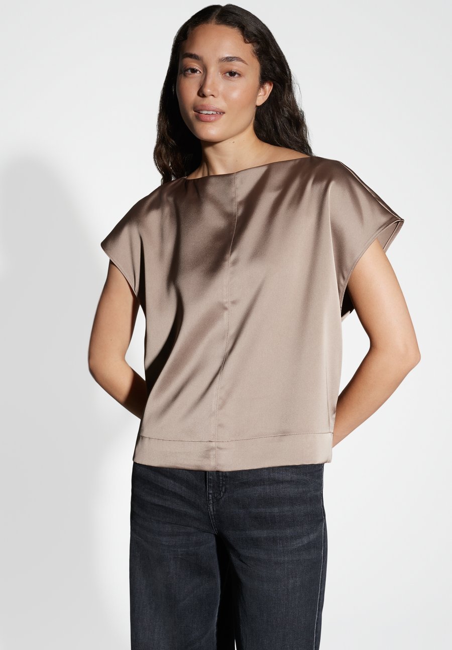 Блуза OPUS RELAXED FIT, Warm Taupe/Taupe
Блуза OPUS RELAXED FIT, Warm Taupe/Taupe