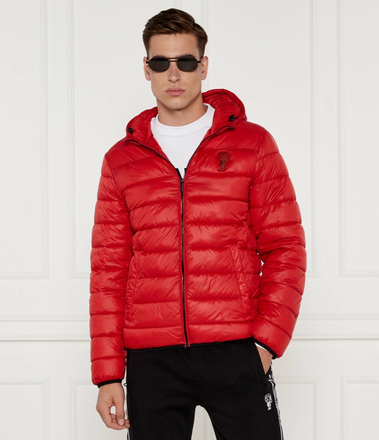 Куртка Karl Lagerfeld Regular Fit, красный 
Куртка Karl Lagerfeld Regular Fit, красный