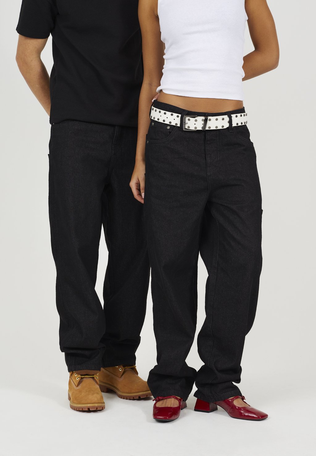 Свободные джинсы POCKET UNISEX LEGACY STUDIOS, черный
Свободные джинсы POCKET UNISEX LEGACY STUDIOS, черный