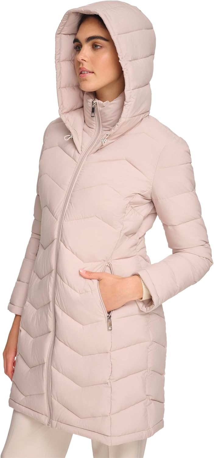 Женская легкая куртка Calvin Klein с капюшоном, светло-розовый
Женская легкая куртка Calvin Klein с капюшоном, светло-розовый