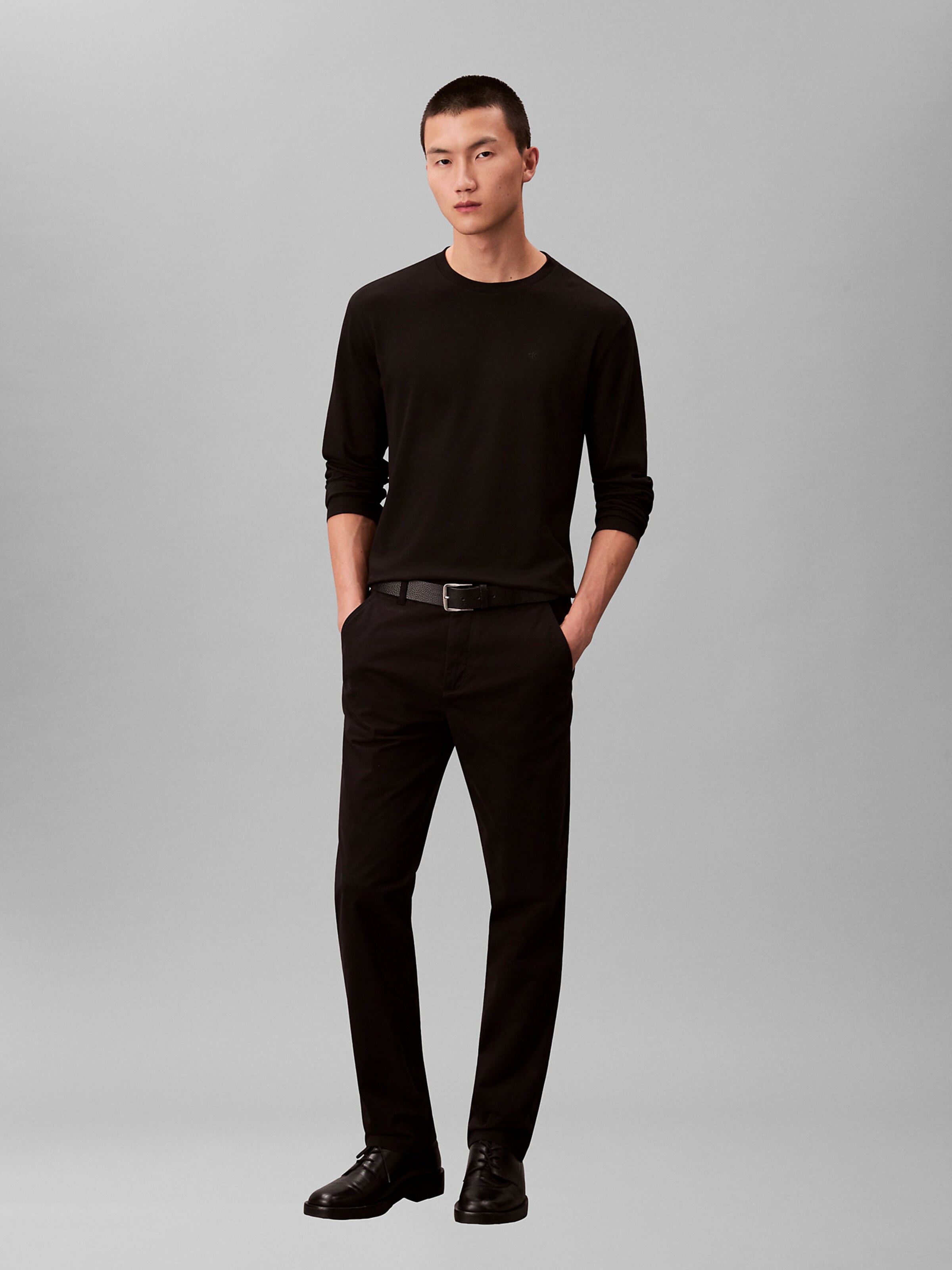 Calvin Klein Футболка в черном цвете
Calvin Klein Футболка в черном цвете