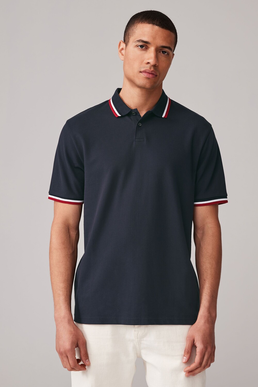 Рубашка поло с коротким рукавом и кантом, стандартного кроя Next, синий
Рубашка поло с коротким рукавом и кантом, стандартного кроя Next, синий