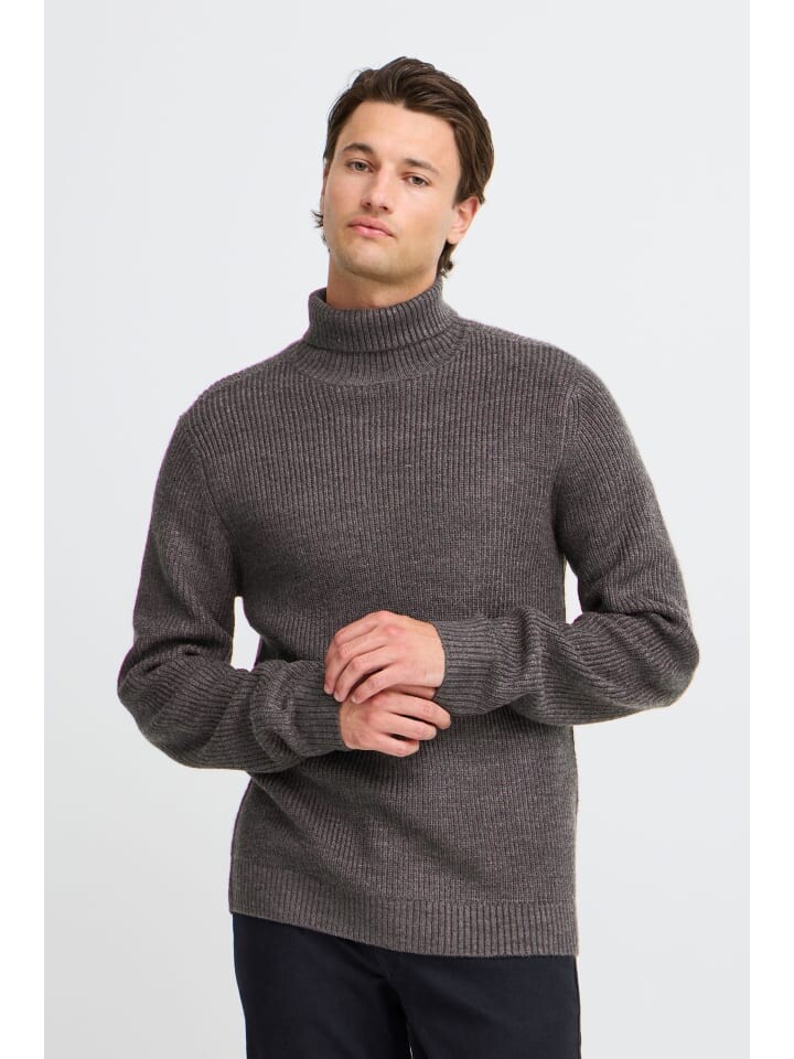 Пуловер BLEND Strick, черный
Пуловер BLEND Strick, черный