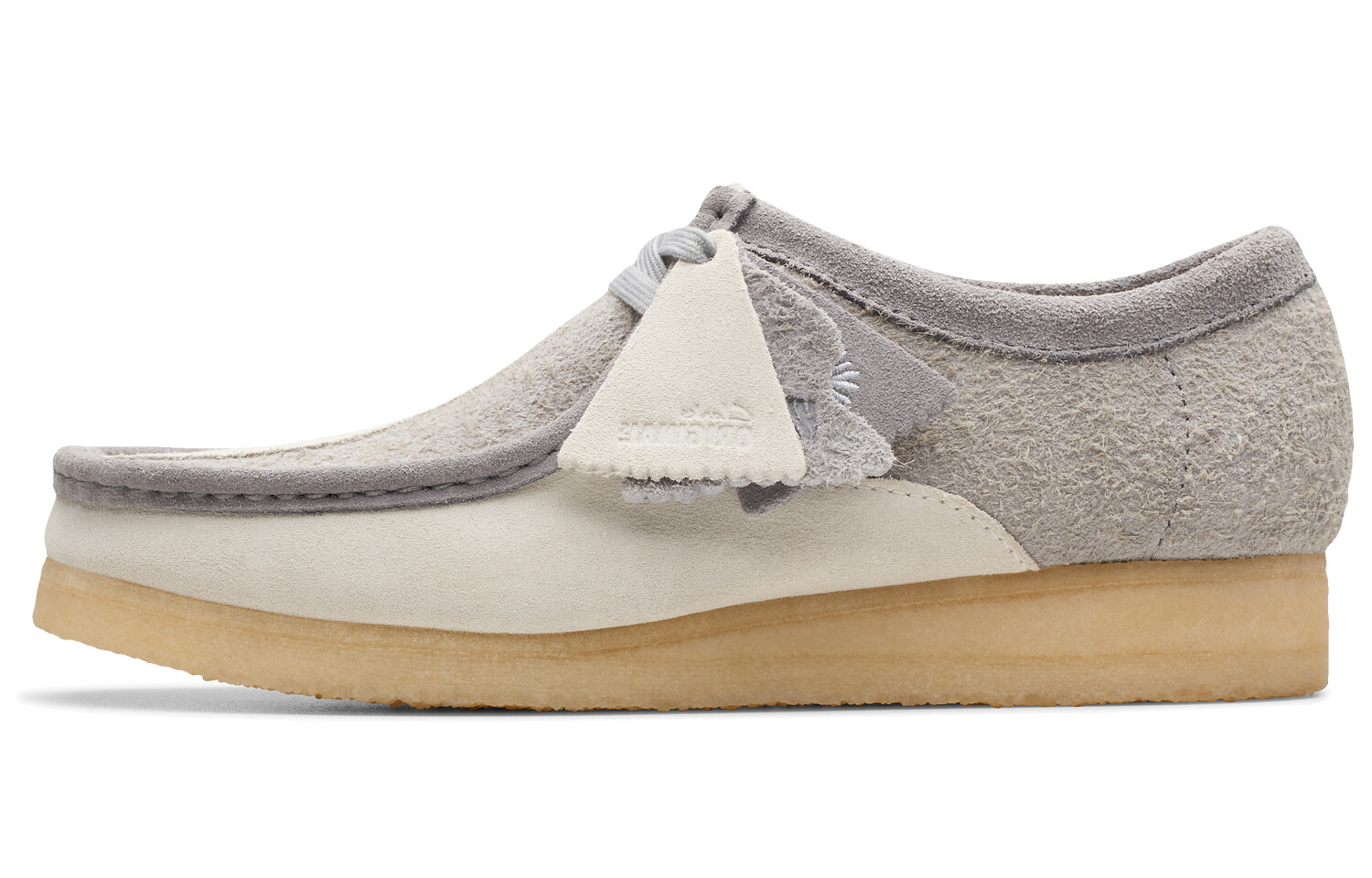 Мужские повседневные мужские низкие серые/белые Clarks
Мужские повседневные мужские низкие серые/белые Clarks