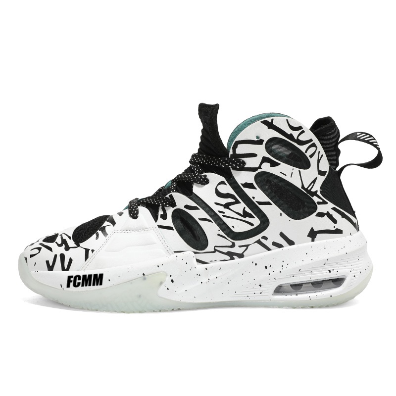 Детские баскетбольные кроссовки для подростков FCMM, черный/белый
Детские баскетбольные кроссовки для подростков FCMM, черный/белый