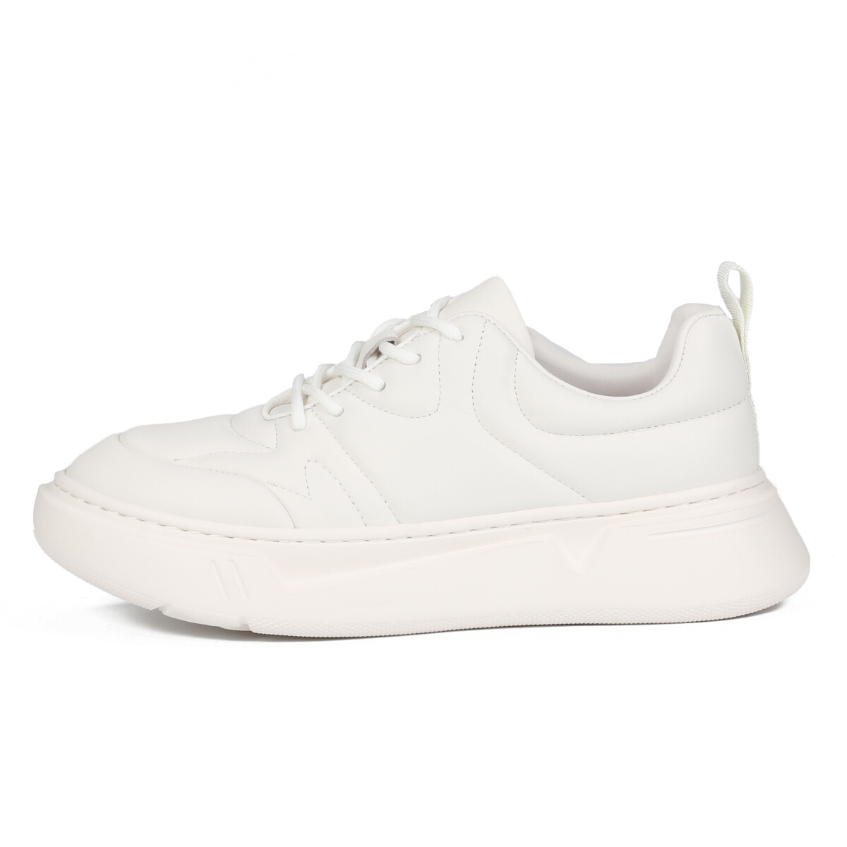 Кроссовки мужские толстые низкие Tieke, белый
Кроссовки мужские толстые низкие Tieke, белый