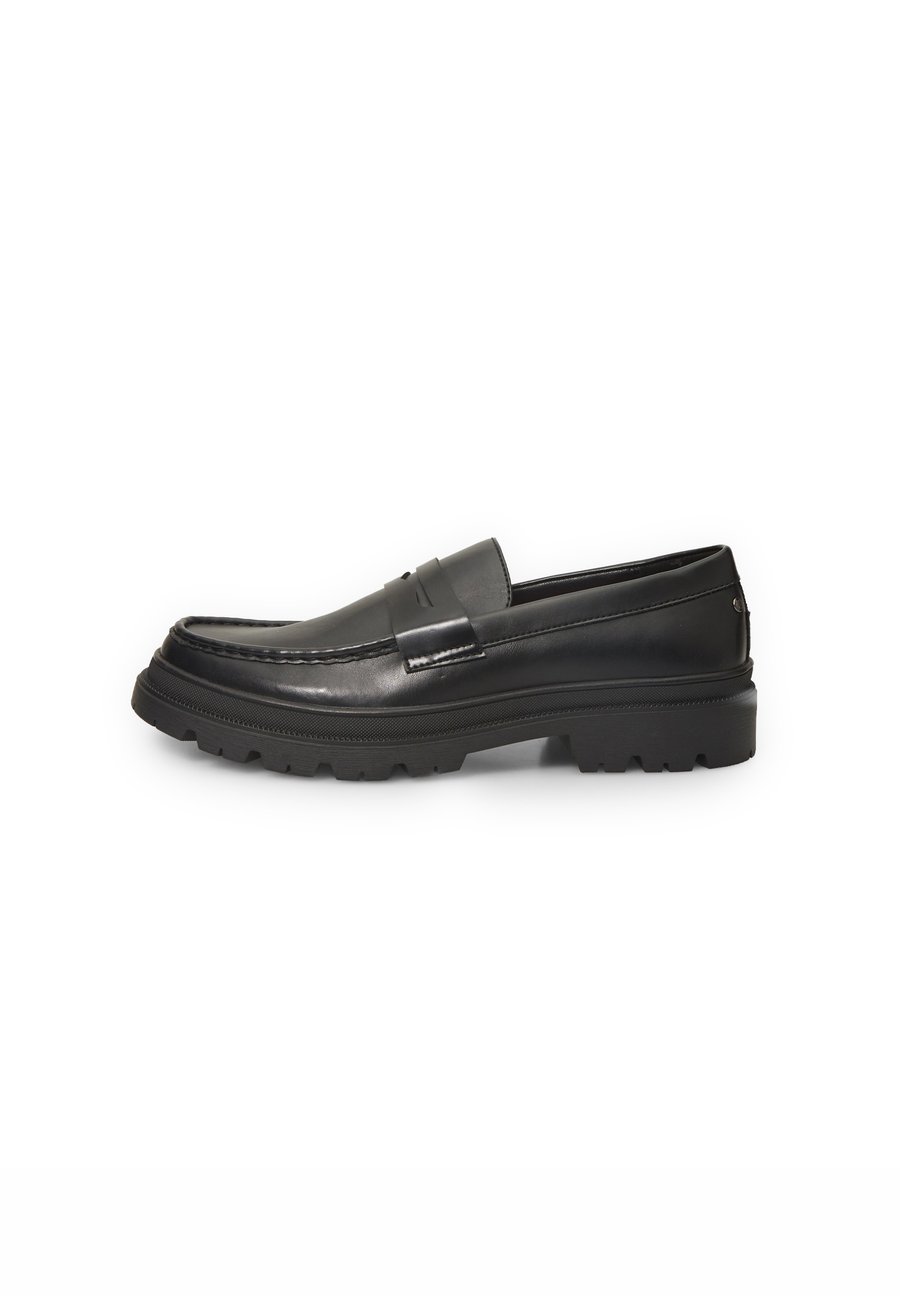 Лоферы Bata BATA RED LABEL, Black/Black
Лоферы Bata BATA RED LABEL, Black/Black