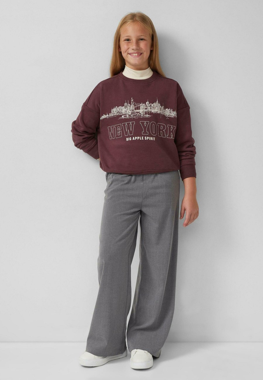 Толстовка s.Oliver Sweatshirt, Bordeaux/Red
Толстовка s.Oliver Sweatshirt, Bordeaux/Red