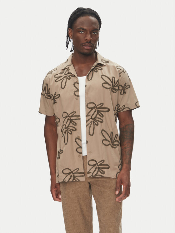 Рубашка обычного кроя 30-203705 Lindbergh, бежевый
Рубашка обычного кроя 30-203705 Lindbergh, бежевый