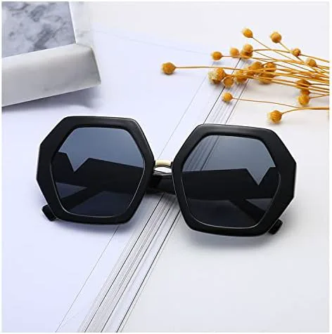 Солнцезащитные очки большого размера 2027 года, красные шестиугольные, для женщин, из ацетата, многоугольные, с золотистым декором в виде буквы V MTZJH, Red Red
Солнцезащитные очки большого размера 2027 года, красные шестиугольные, для женщин, из ацетата, многоугольные, с золотистым декором в виде буквы V MTZJH, Red Red