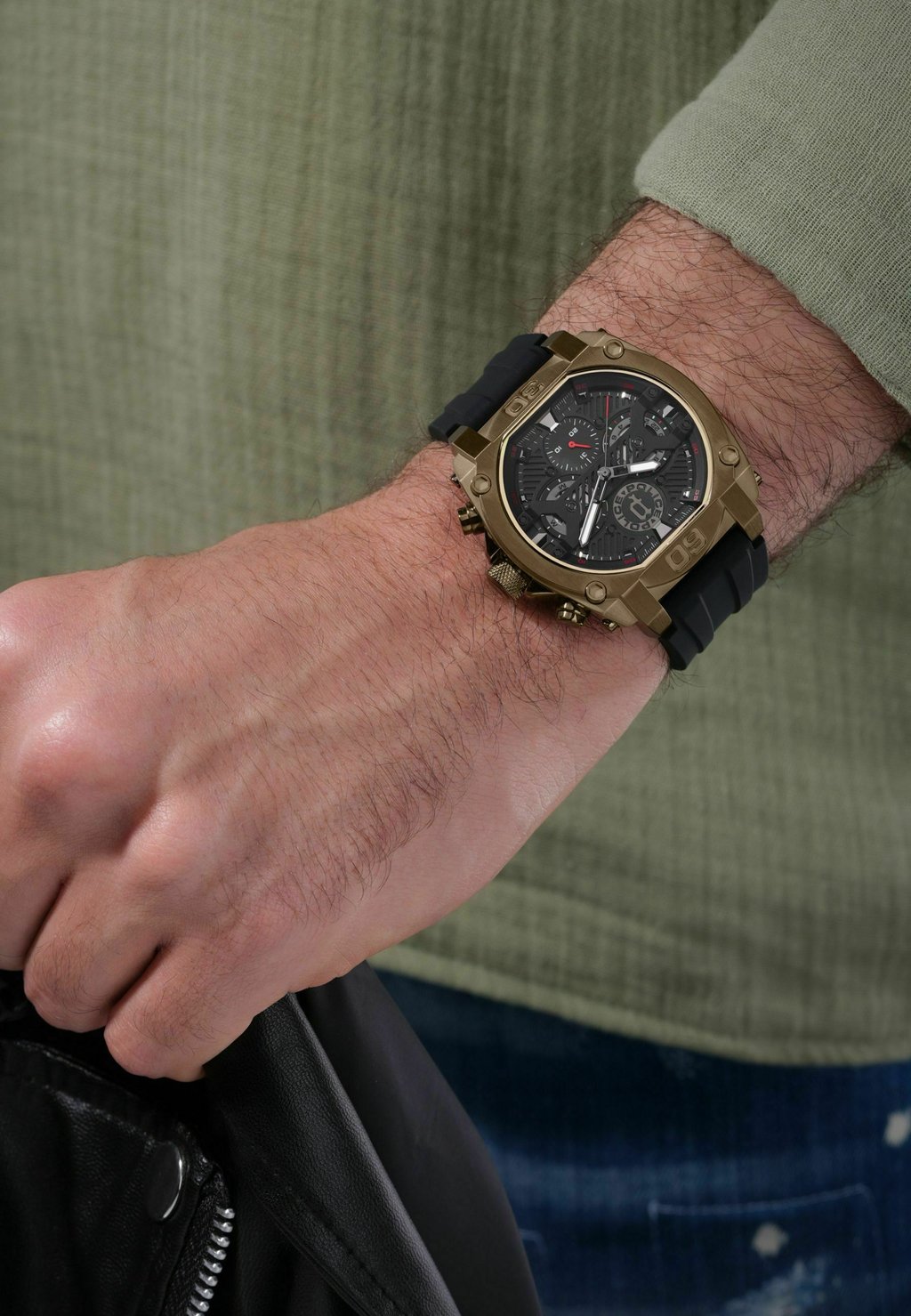 Часы с хронографом Police, коричневый
Часы с хронографом Police, коричневый