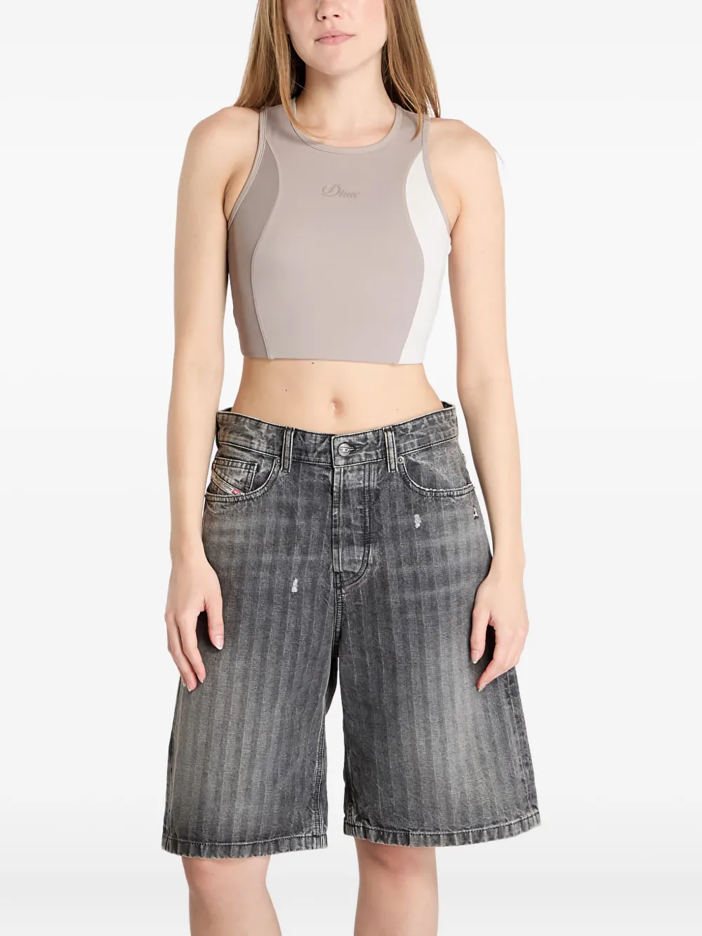 Спортивный бюстгальтер в стиле колор-блок dime, коричневый
Спортивный бюстгальтер в стиле колор-блок dime, коричневый