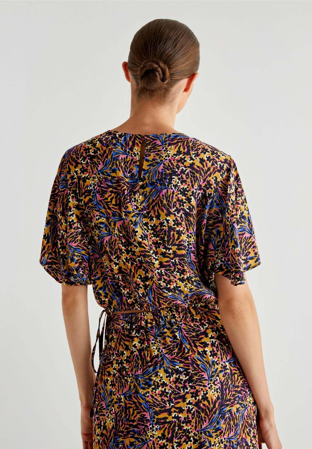 Блуза CORDE Scalpers, мультиколор
Блуза CORDE Scalpers, мультиколор