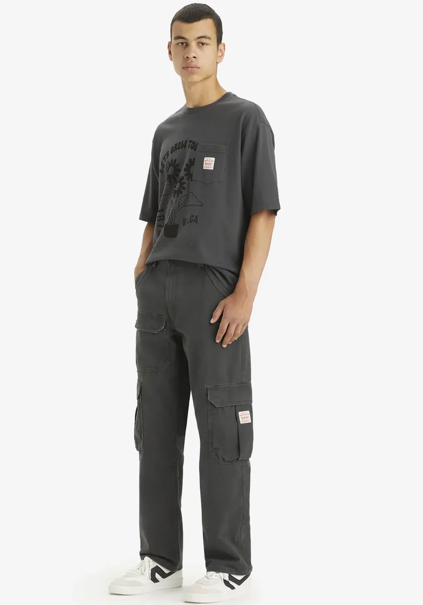 Брюки-карго Levi's "STAY LOOSE CARGO PANT BLACKS", цвет Pirate Black
Брюки-карго Levi's "STAY LOOSE CARGO PANT BLACKS", цвет Pirate Black