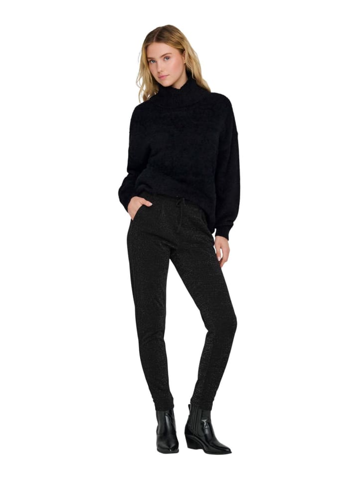 Брюки из ткани / чиносы ONLPOPTRASH-ALYA LIFE GLIT обычные/прямые черные ONLY
Брюки из ткани / чиносы ONLPOPTRASH-ALYA LIFE GLIT обычные/прямые черные ONLY