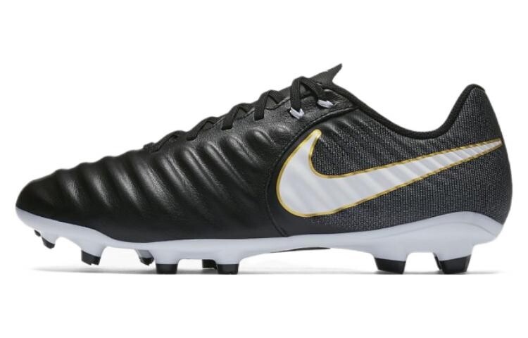 Футбольные бутсы Tiempo Ligera 6 мужские низкие черные/белые/золотые Nike
Футбольные бутсы Tiempo Ligera 6 мужские низкие черные/белые/золотые Nike